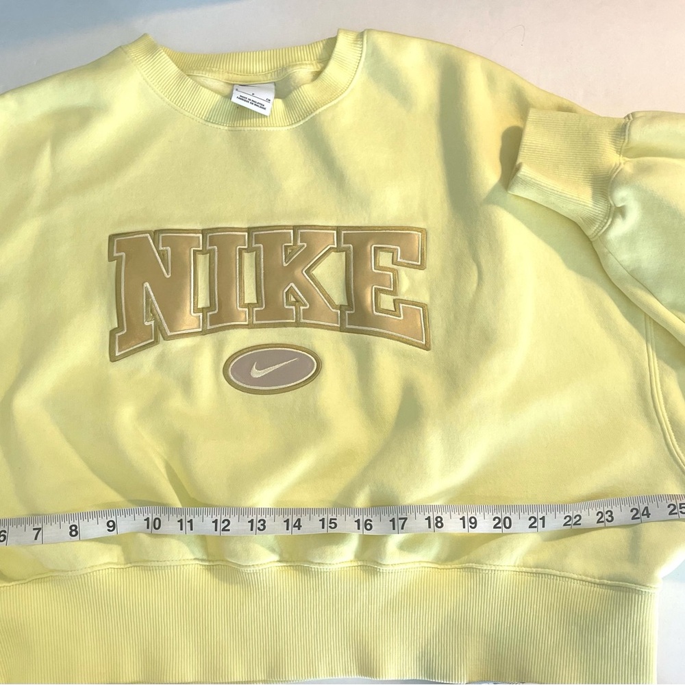 Nike Yellow Logo Crewneck Sweatshirt - Picture 10 of 11
